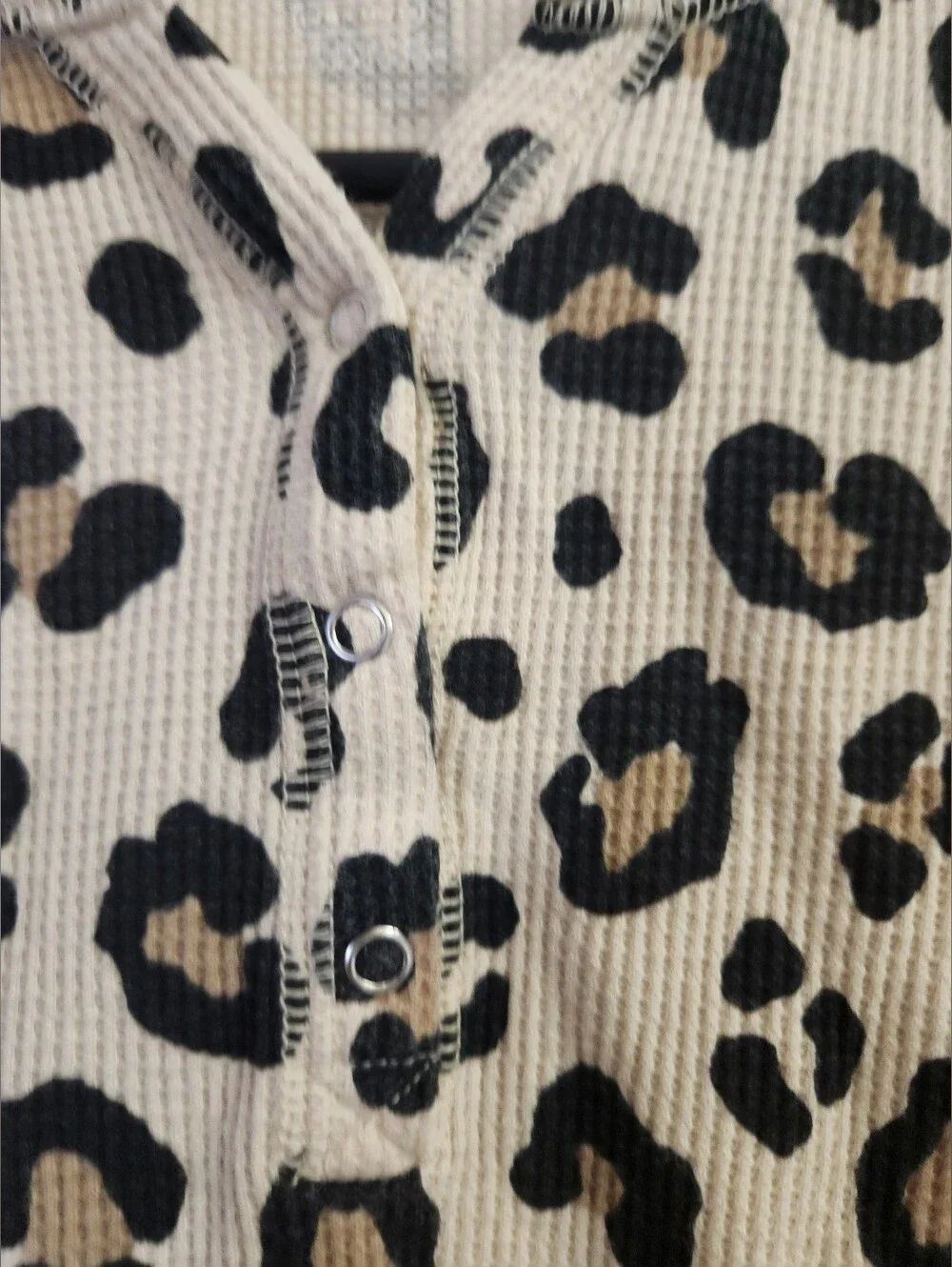 Girls' Leopard Print Henley Top - Beige/Black
